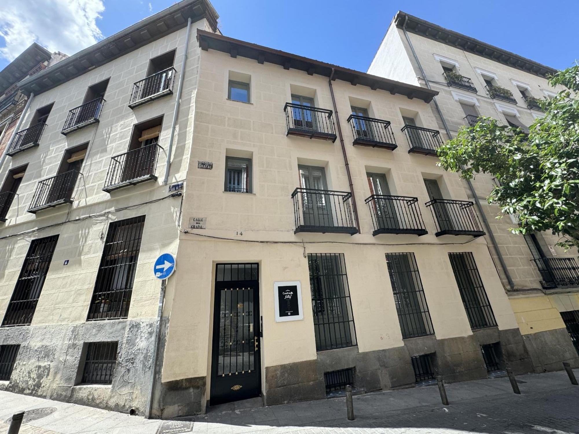 Cavabajasuites Madrid Exterior foto